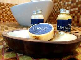 Cinta Cottages