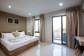 The Living Hotel SamutPrakan
