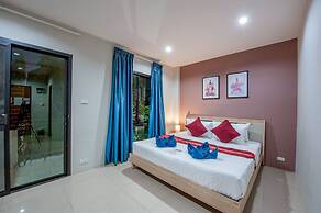 The Living Hotel SamutPrakan