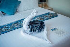 The Living Hotel SamutPrakan