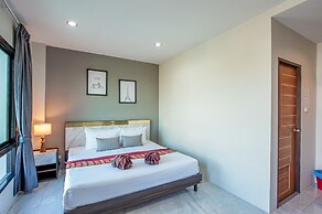 The Living Hotel SamutPrakan