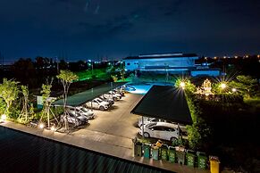 The Living Hotel SamutPrakan