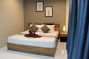 The Living Hotel SamutPrakan