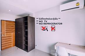 The Living Hotel SamutPrakan