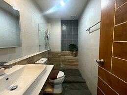 The Living Hotel SamutPrakan