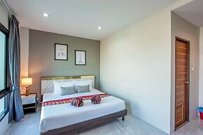 The Living Hotel SamutPrakan