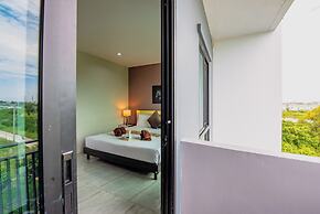 The Living Hotel SamutPrakan