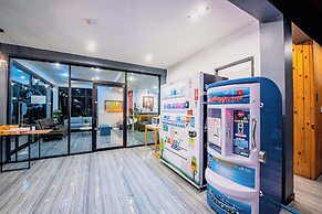 The Living Hotel SamutPrakan