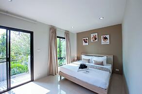The Living Hotel SamutPrakan