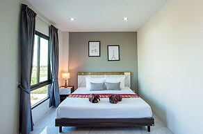 The Living Hotel SamutPrakan