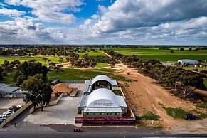 Lake Tyrrell Accommodation LTA