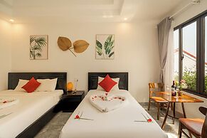 Beach Palm Villa Hoi An
