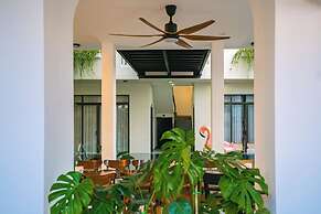 Beach Palm Villa Hoi An