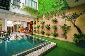 Beach Palm Villa Hoi An