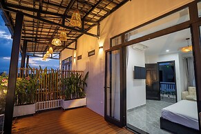 Beach Palm Villa Hoi An