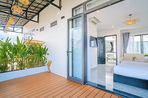 Beach Palm Villa Hoi An