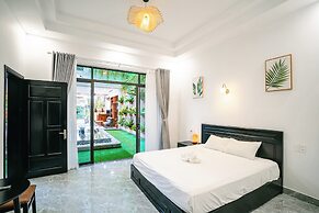 Beach Palm Villa Hoi An