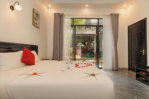 Beach Palm Villa Hoi An