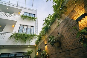 Beach Palm Villa Hoi An