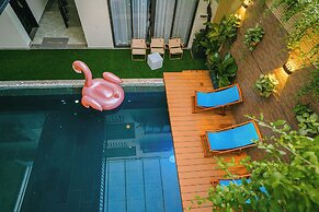 Beach Palm Villa Hoi An