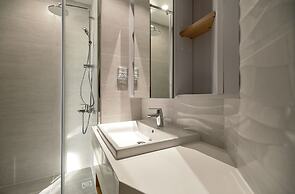 Scenia Bay Residences