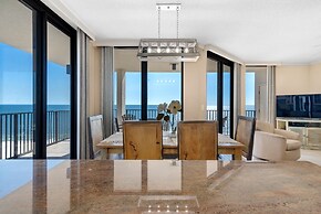 Phoenix Viii Unit 1406 3 Bedroom Condo by Redawning