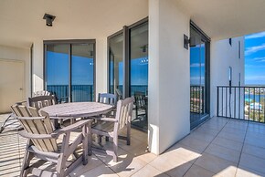 Phoenix Viii Unit 1406 3 Bedroom Condo by Redawning