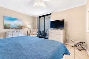 Phoenix Viii Unit 1406 3 Bedroom Condo by Redawning