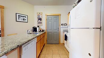 Sunstone 322 Spacious Condo At Sunstone Lodge with Great Complex Ameni