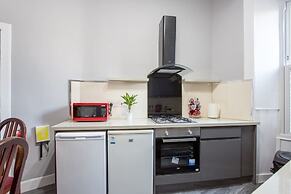 Stunning 2-bed Apartment in Central Edinburgh