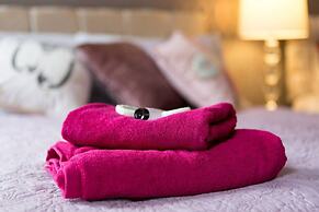 Stunning 2-bed Apartment in Central Edinburgh