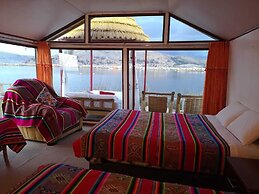 Uros Titicaca Marca Lodge