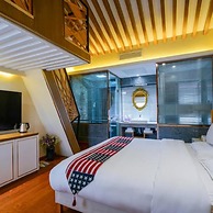 Floral Hotel · Zai Yi Qi Lijiang