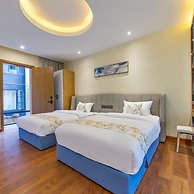 Floral Hotel · Zai Yi Qi Lijiang