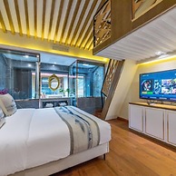 Floral Hotel · Zai Yi Qi Lijiang