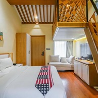 Floral Hotel · Zai Yi Qi Lijiang