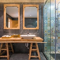 Floral Hotel · Zai Yi Qi Lijiang