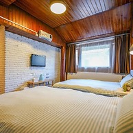 Floral Hotel · Kuan Tang Lijiang