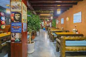 Floral Hotel · Smiling in the Flowers Lugu