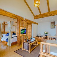 Floral Hotel · Dream Lijiang Inn Lijiang