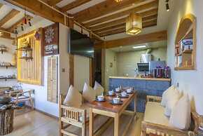 Floral Hotel · Dream Lijiang Inn Lijiang