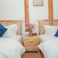 Floral Hotel · Dream Lijiang Inn Lijiang