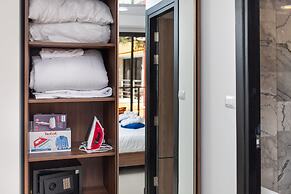 Naiharn Sea Apartment