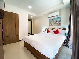 Naiharn Sea Apartment