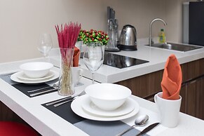 Naiharn Sea Apartment