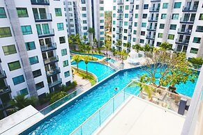 Arcadia Waters Condo Resort Pattaya