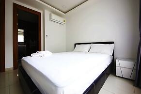 Arcadia Waters Condo Resort Pattaya