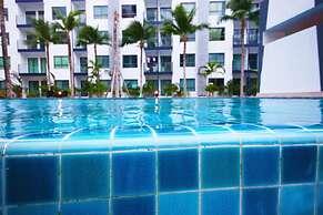 Arcadia Waters Condo Resort Pattaya