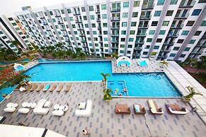 Arcadia Waters Condo Resort Pattaya
