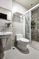 Single Eyelid Hostel